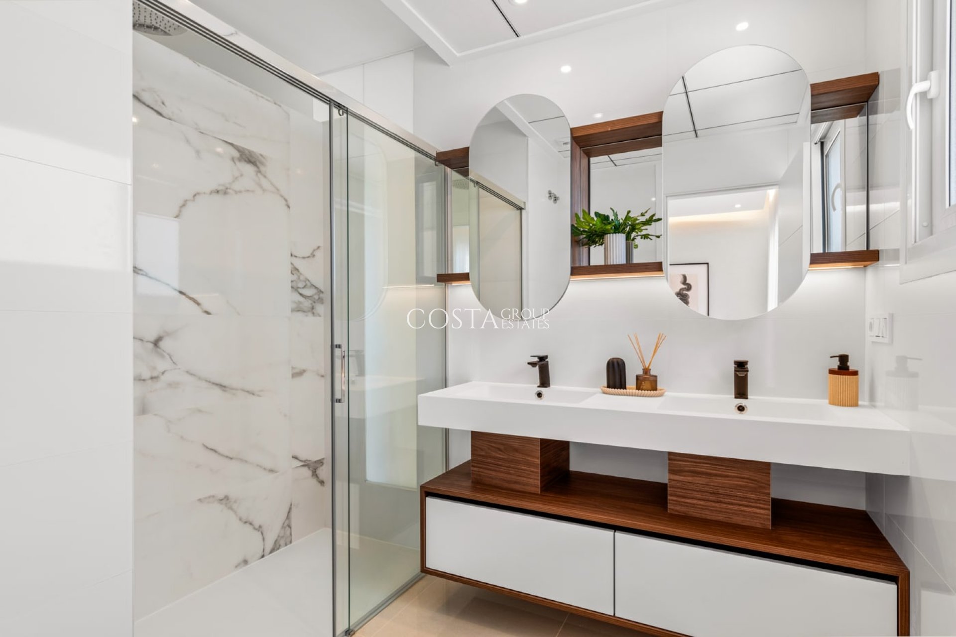 Nowy budynek - Apartments -
Rojales
