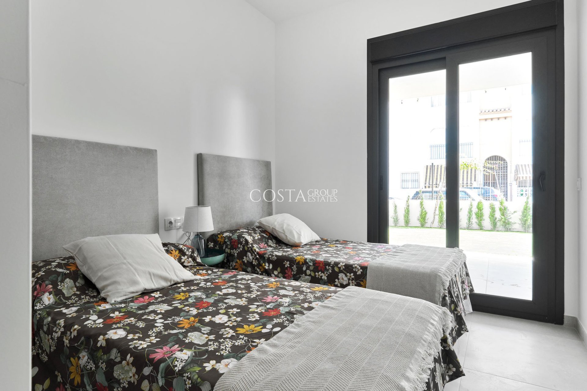 Nowy budynek - Apartments -
Torrevieja