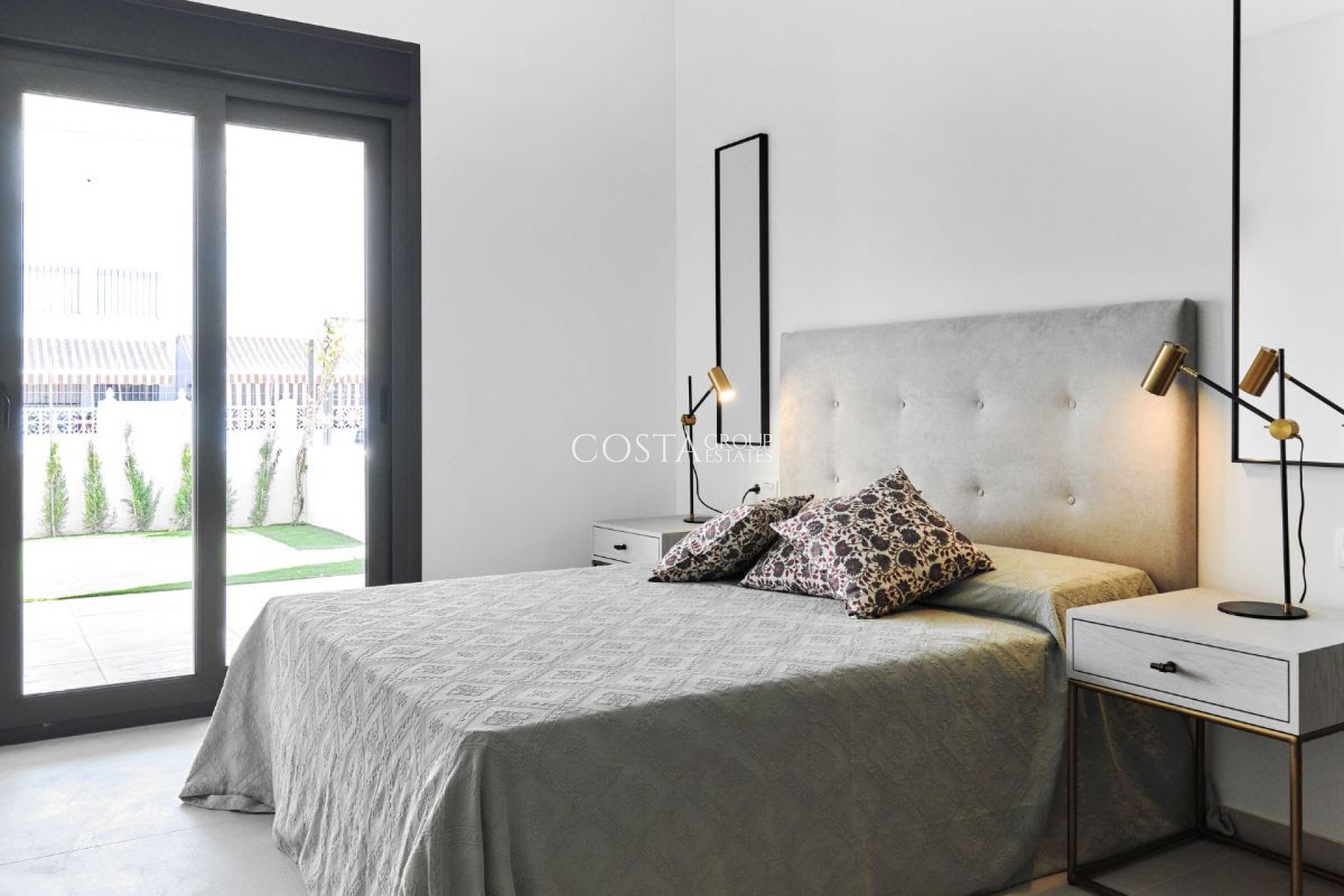 Nowy budynek - Apartments -
Torrevieja