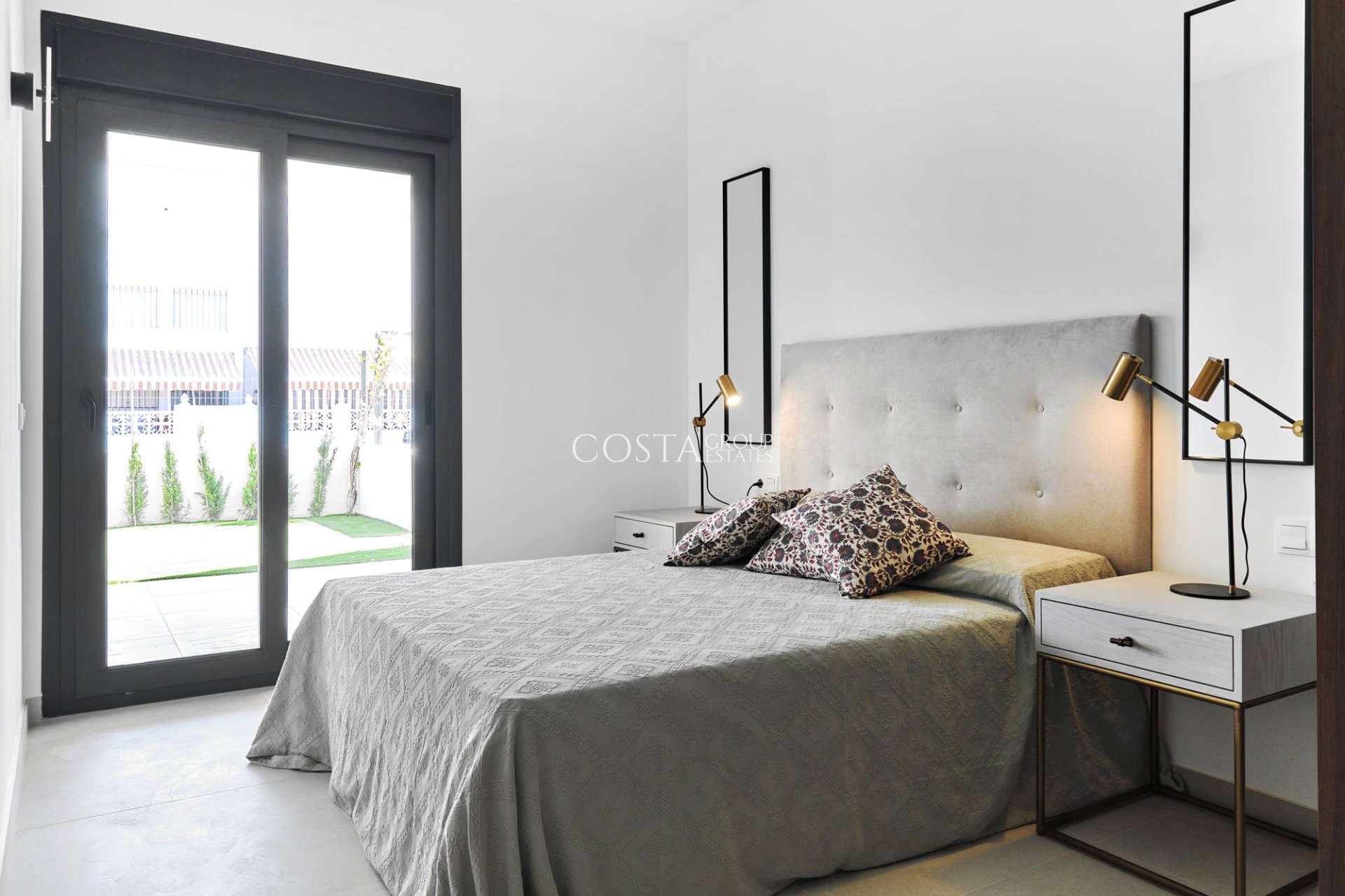 Nowy budynek - Apartments -
Torrevieja