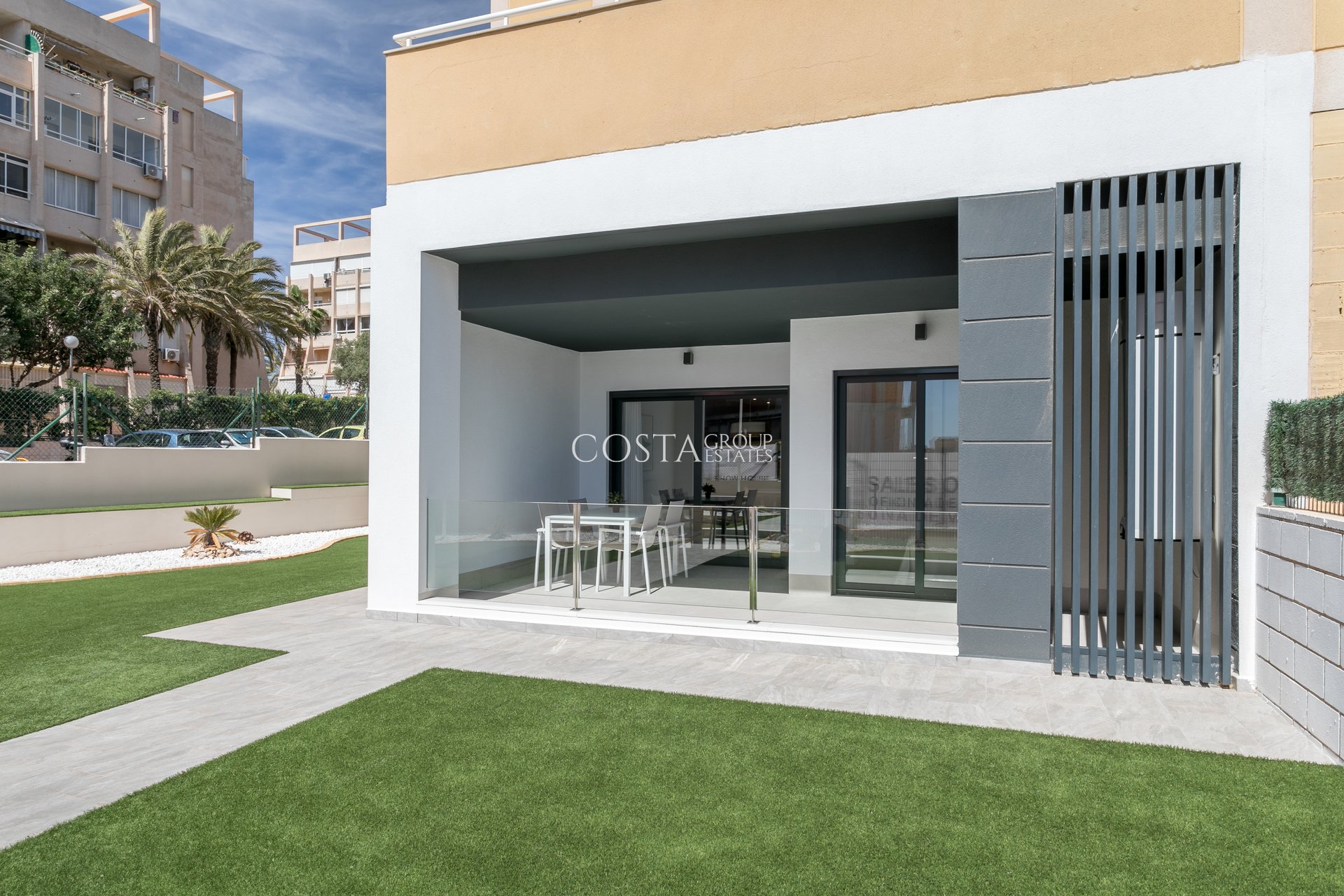 Nowy budynek - Apartments -
Torrevieja