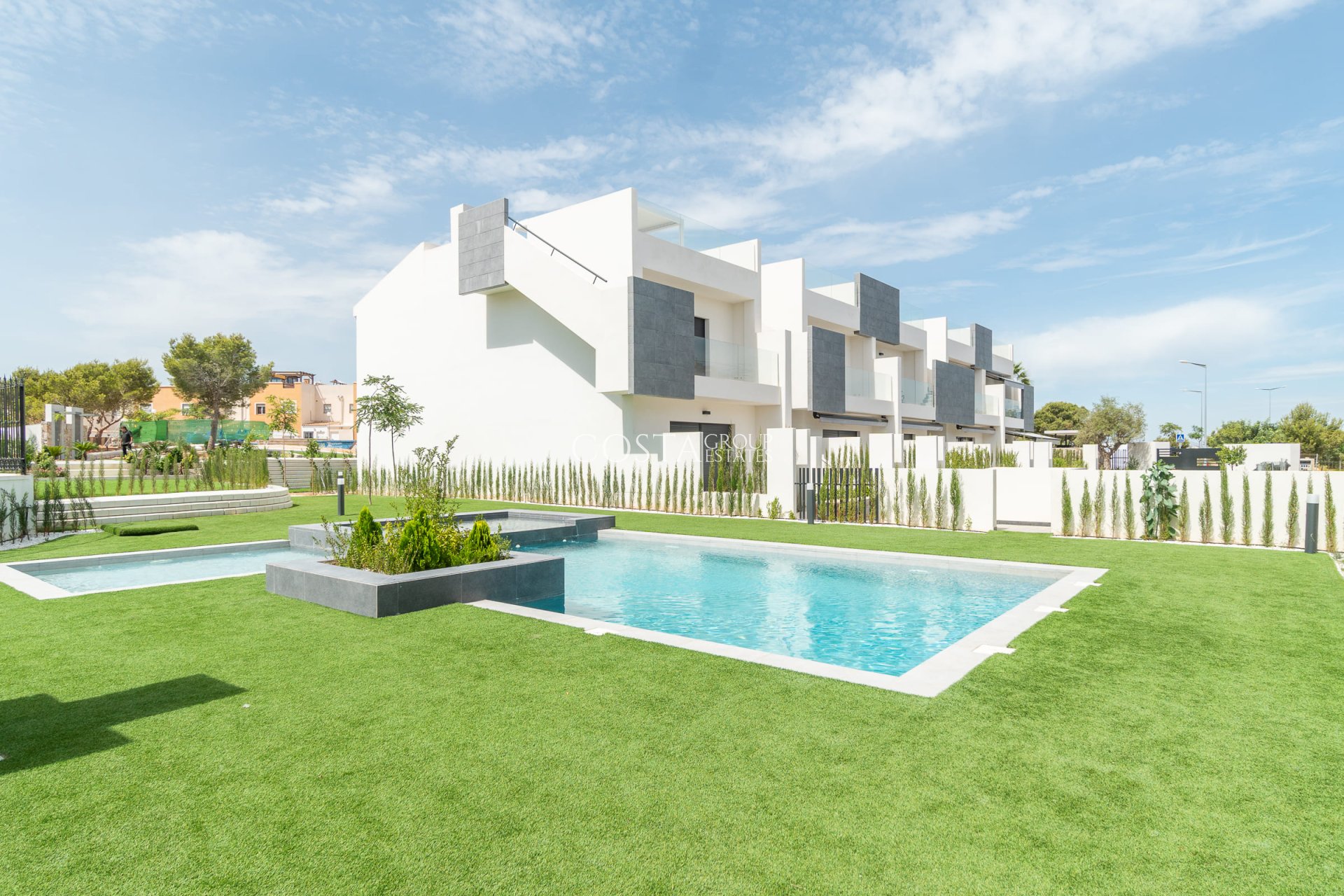 Nowy budynek - Apartments -
Torrevieja