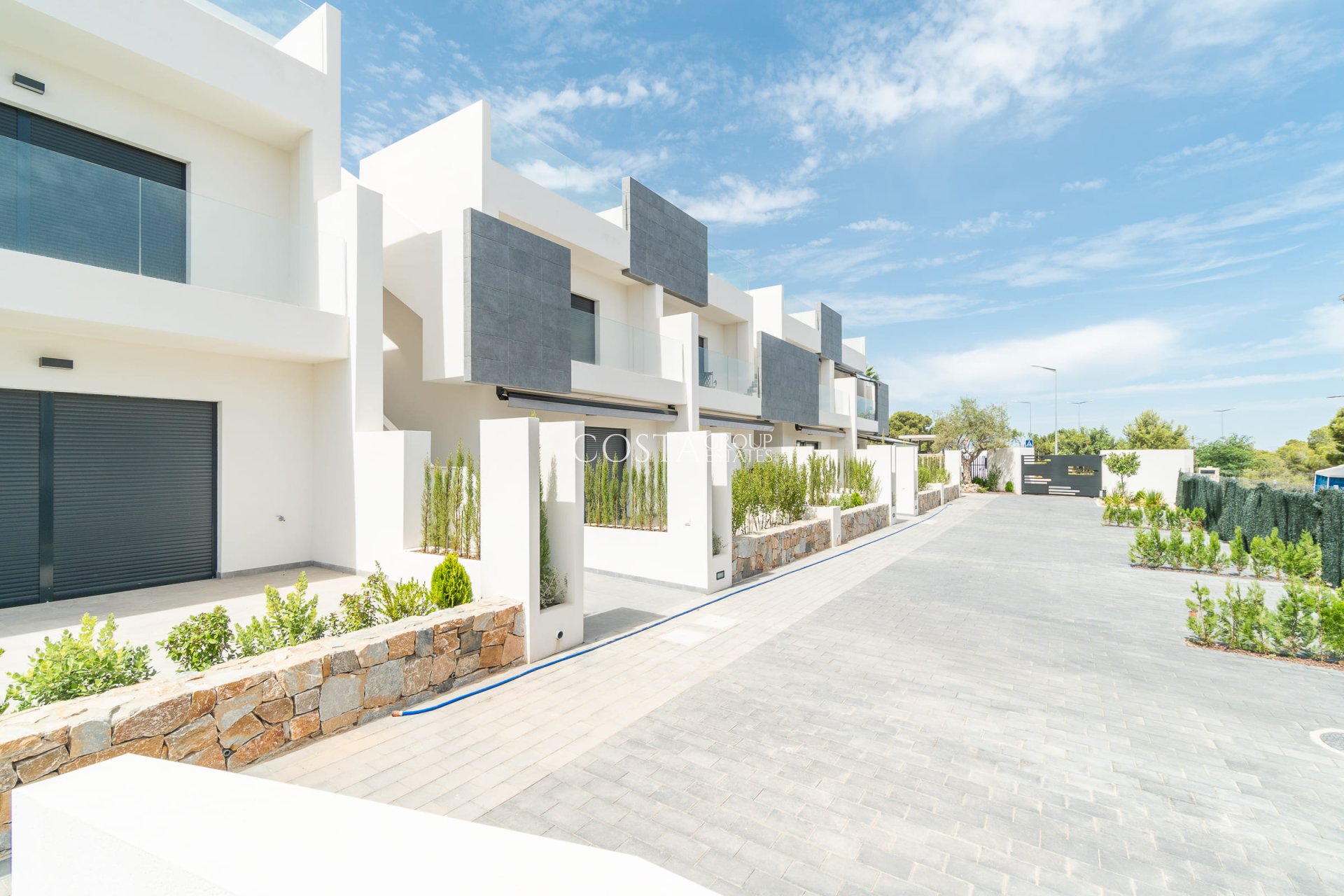 Nowy budynek - Apartments -
Torrevieja