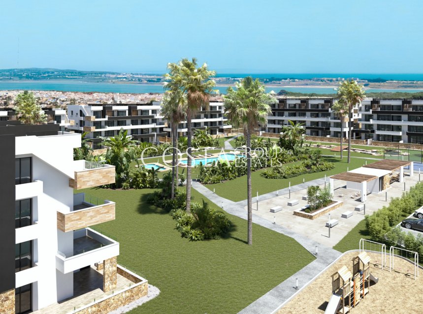 Nowy budynek - Apartments -
Torrevieja