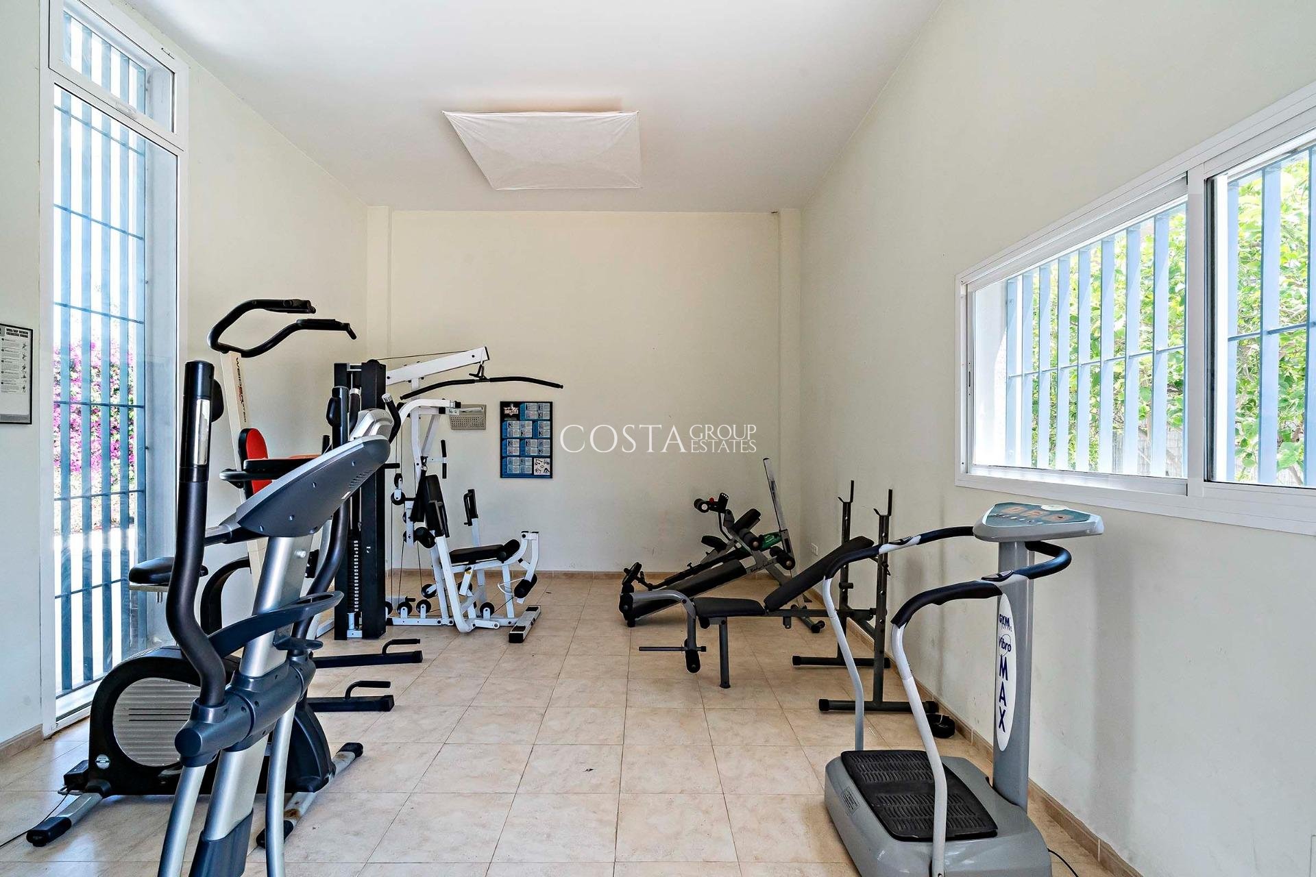 Nowy budynek - Apartments -
Vera - El Playazo