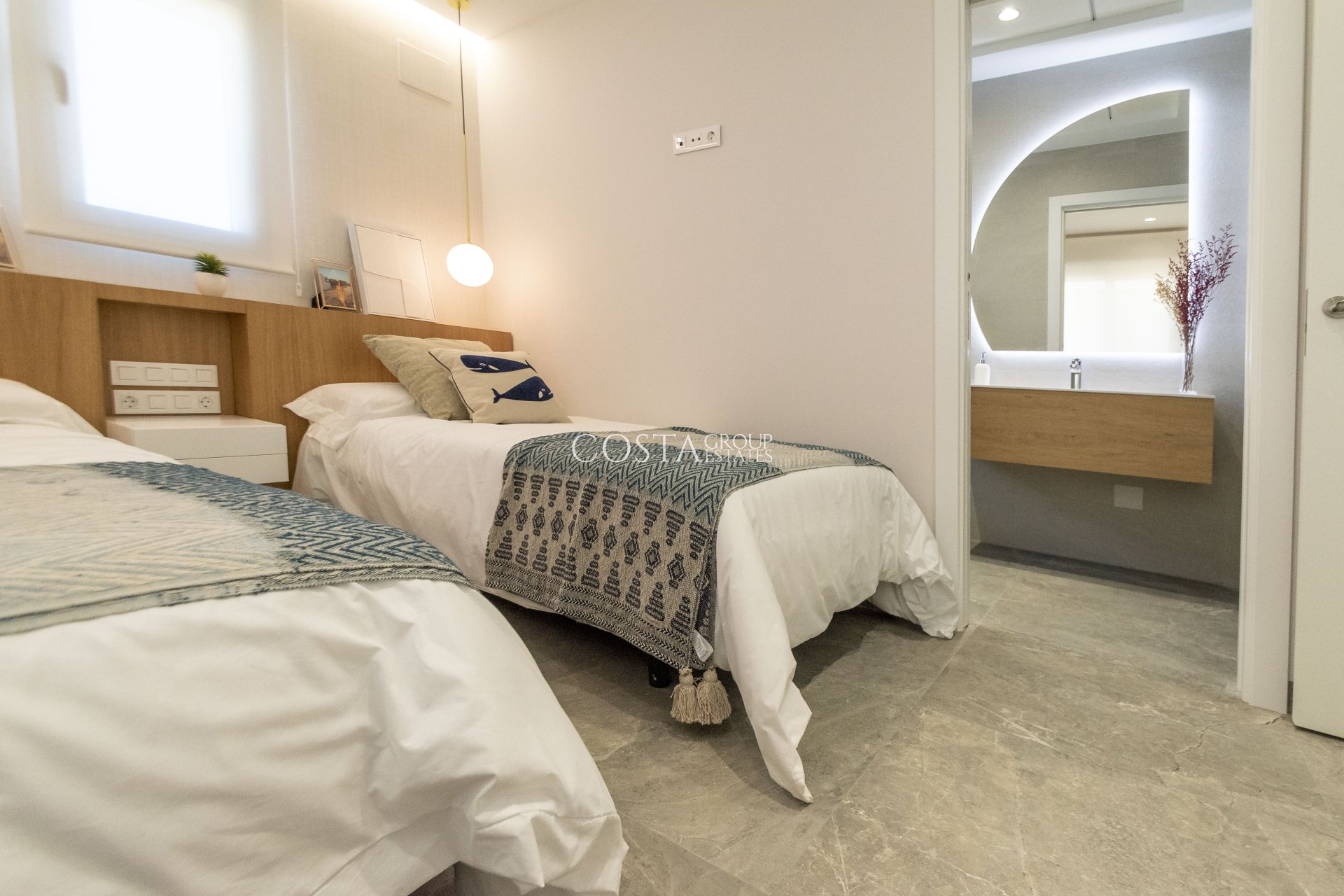 Nowy budynek - detached -
Pilar de la Horadada