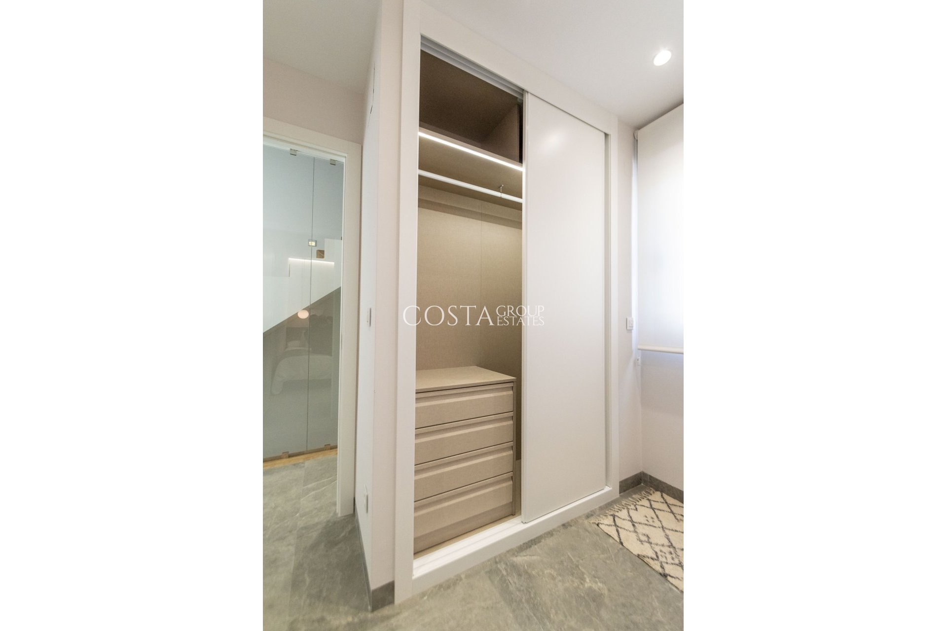 Nowy budynek - detached -
Pilar de la Horadada