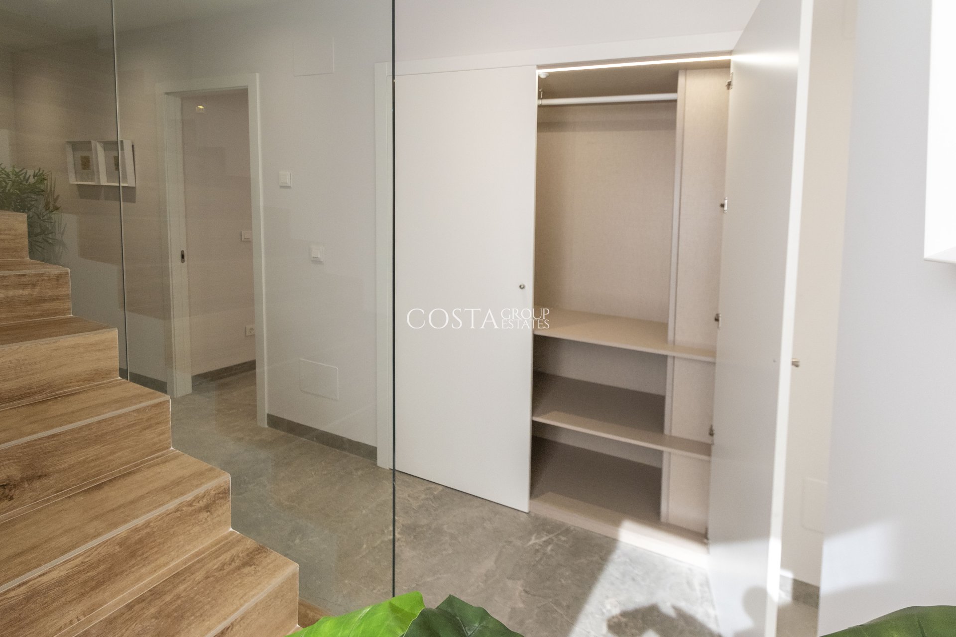 Nowy budynek - detached -
Pilar de la Horadada