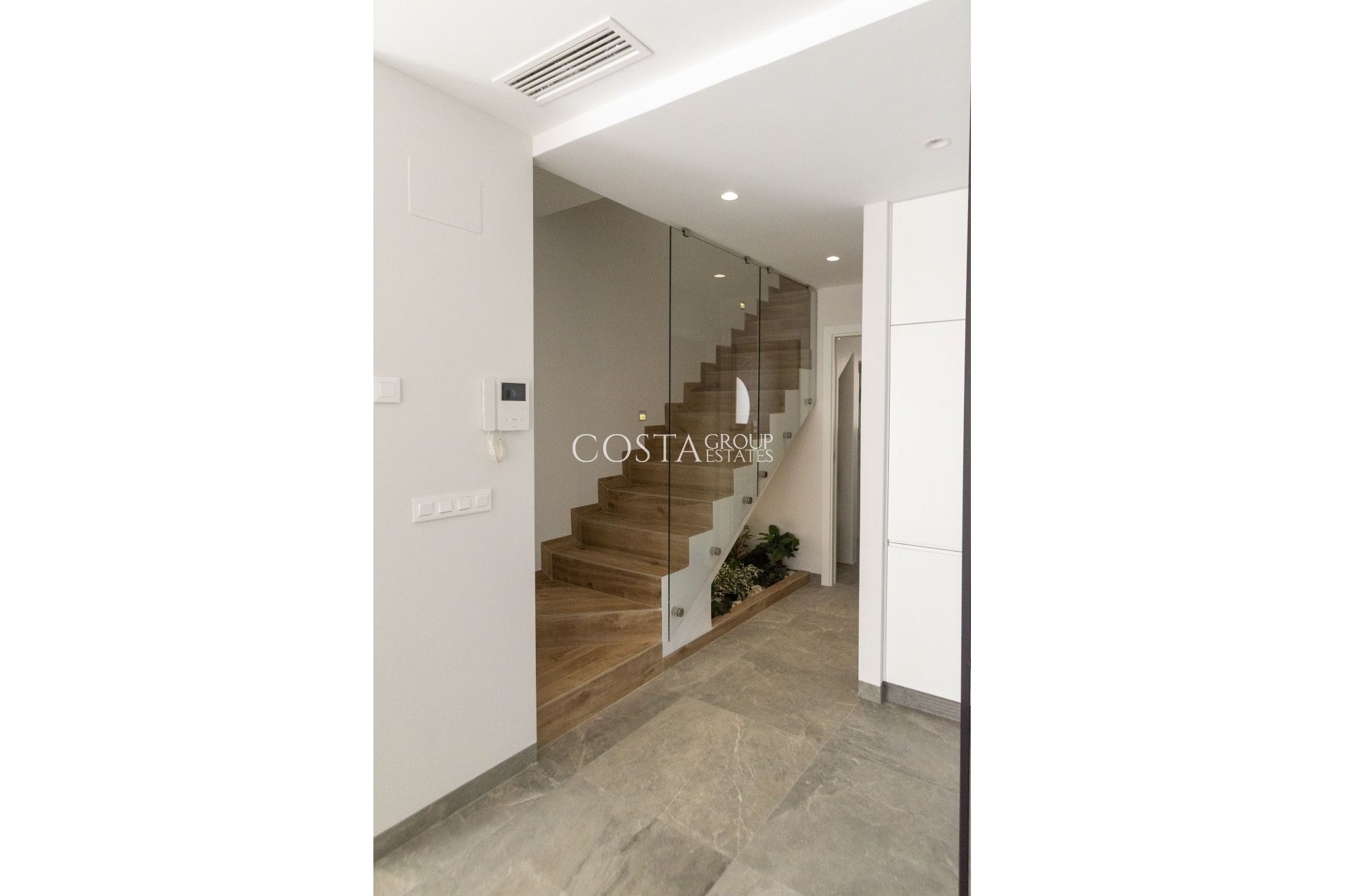 Nowy budynek - detached -
Pilar de la Horadada