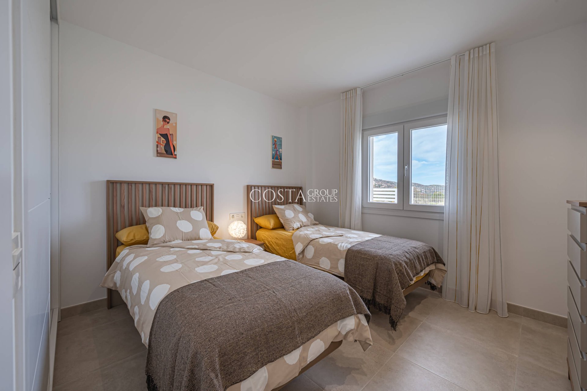 Nowy budynek - detached -
Viñuela