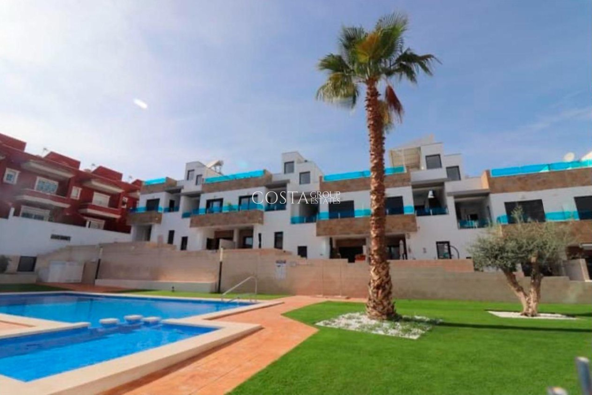 Nowy budynek - Dom -
Bigastro - pueblo