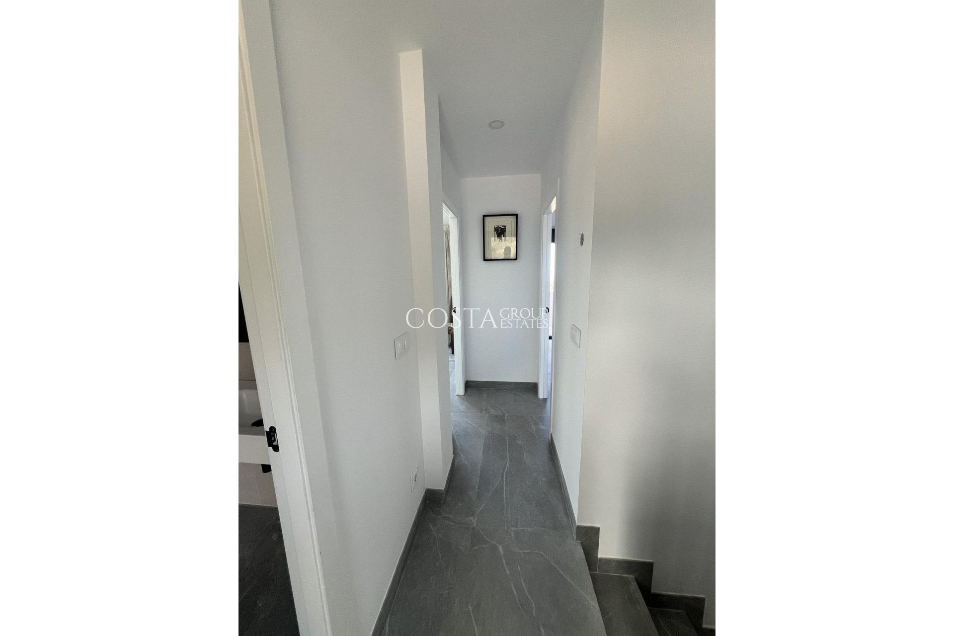 Nowy budynek - Dom -
Polop - PAU1