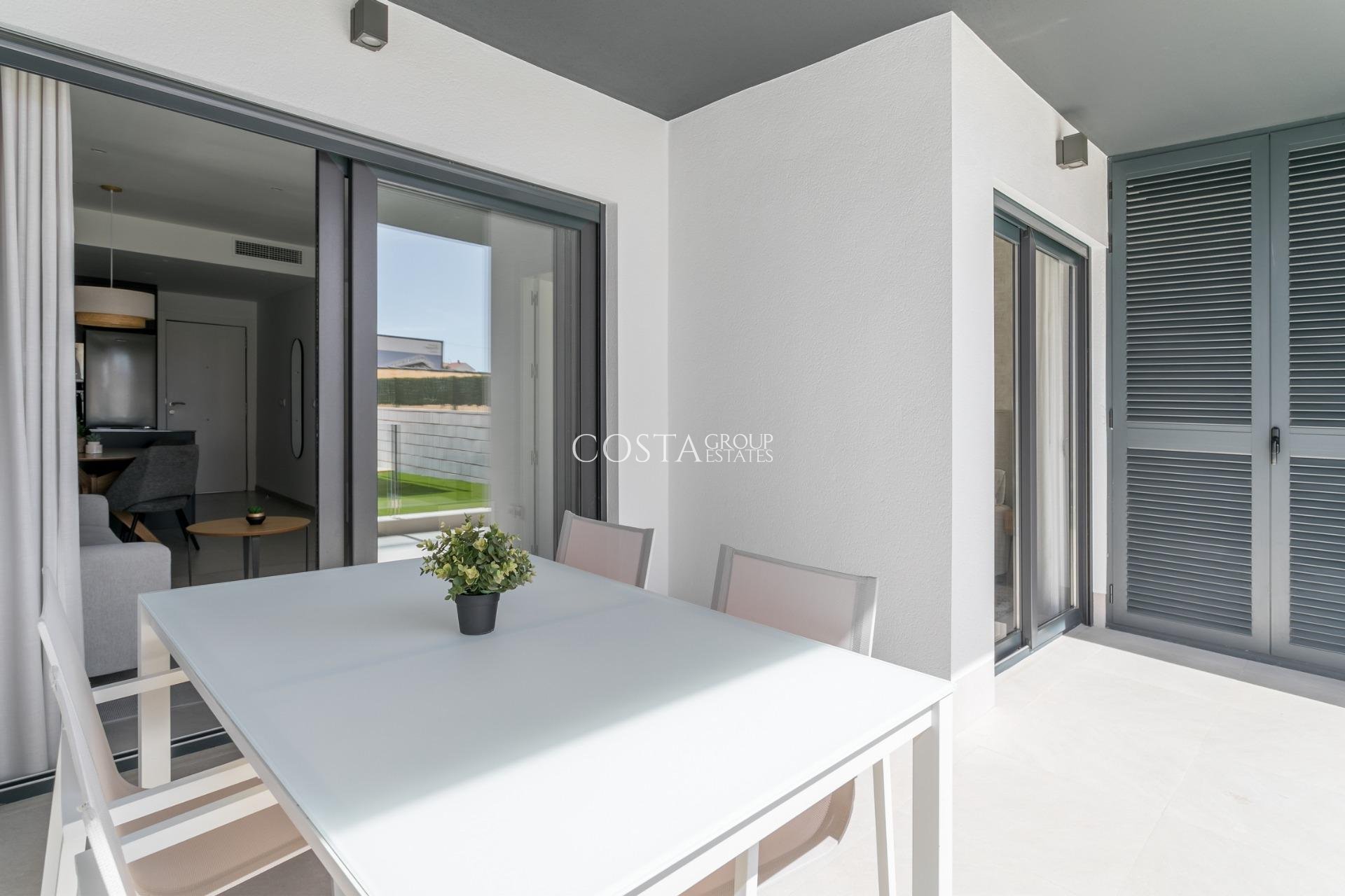 Nowy budynek - Ground floor apartment -
Torrevieja - Torreblanca