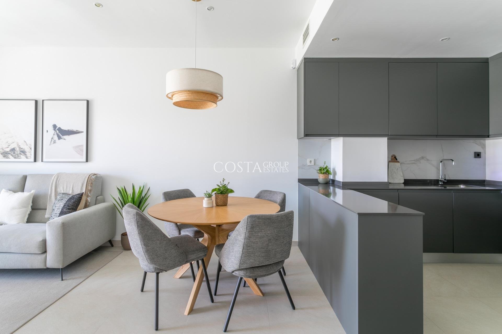 Nowy budynek - Ground floor apartment -
Torrevieja - Torreblanca