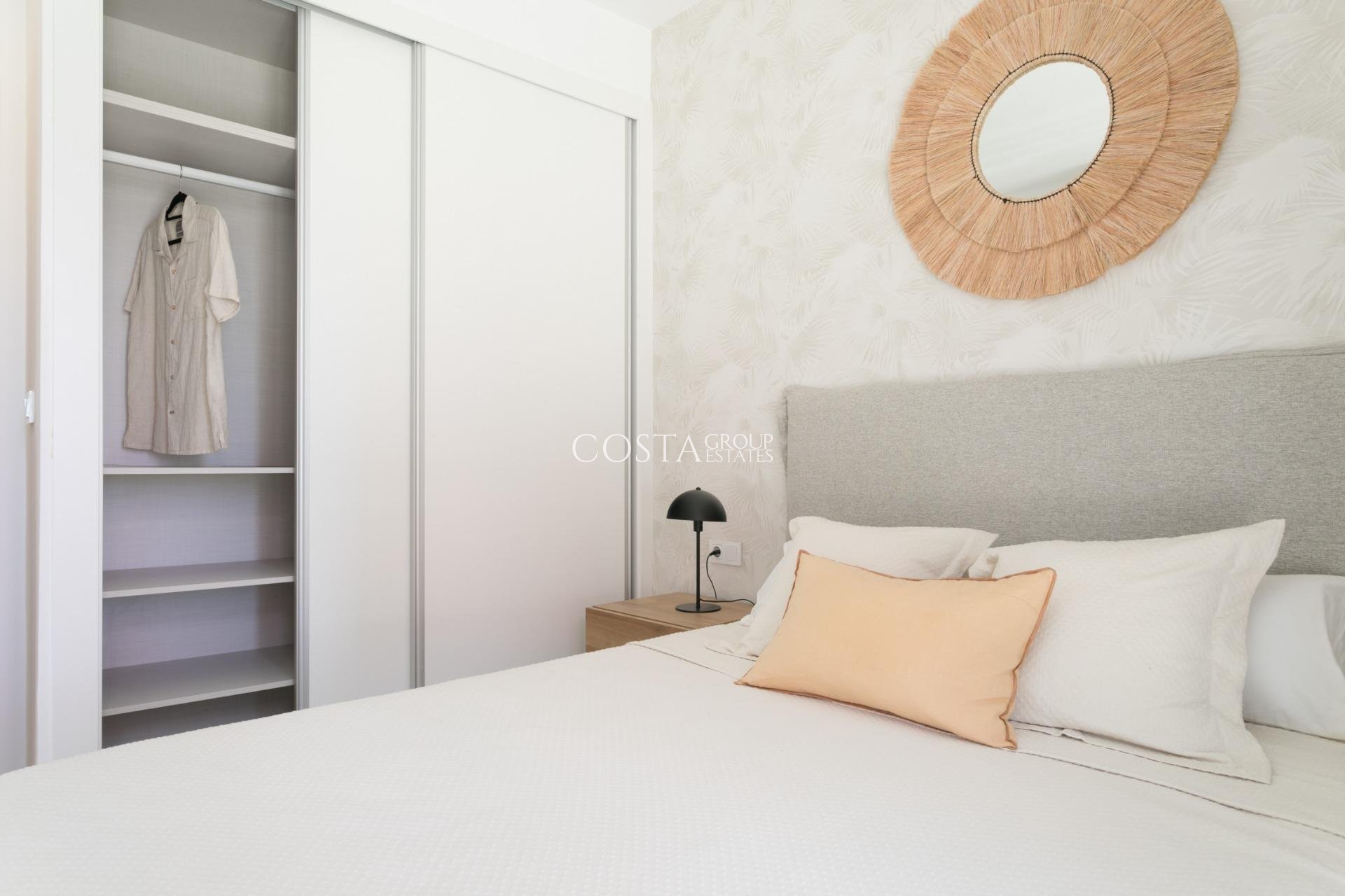 Nowy budynek - Ground floor apartment -
Torrevieja - Torreblanca