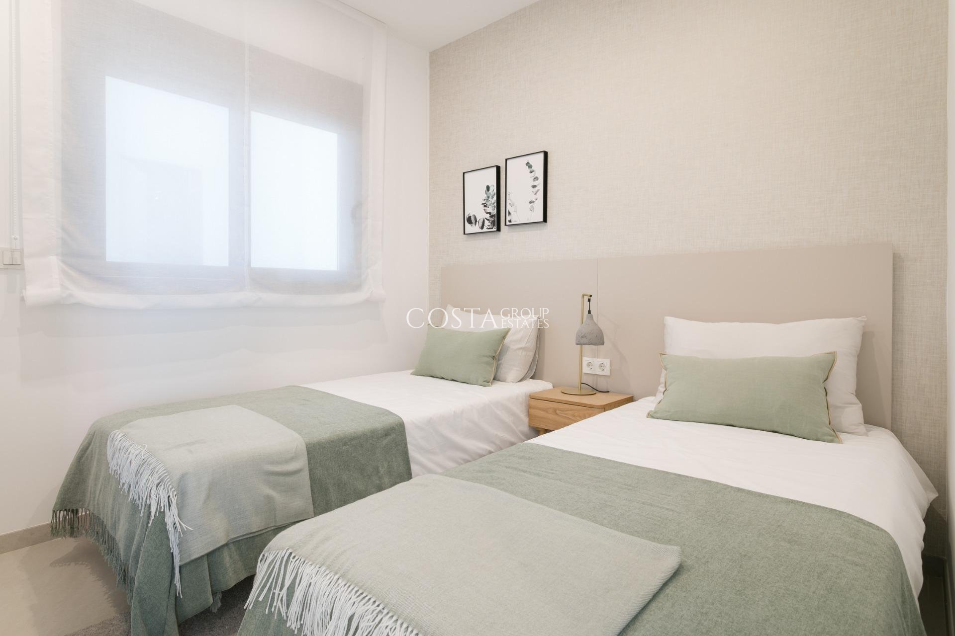 Nowy budynek - Ground floor apartment -
Torrevieja - Torreblanca