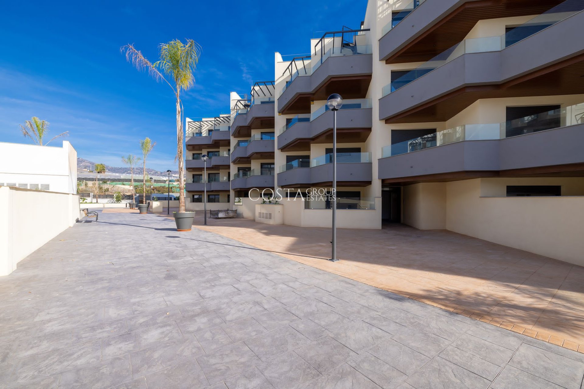 Nowy budynek - ground-floor -
Torrox