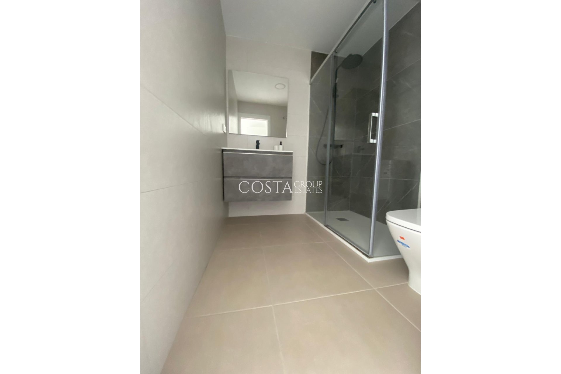 Nowy budynek - ground-floor -
Torrox