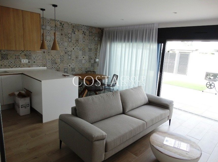 Nowy budynek - Semidetached -
Pilar de la Horadada - pueblo