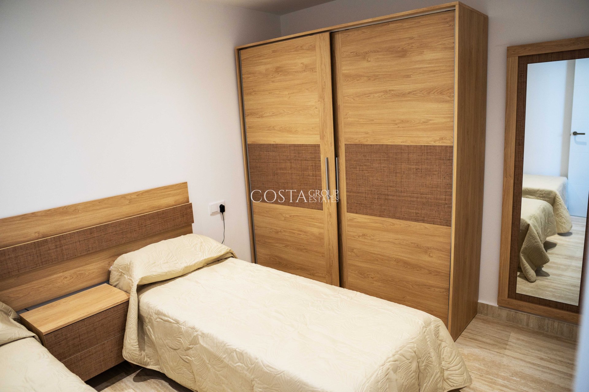 Nowy budynek - terraced -
Ciudad Quesada