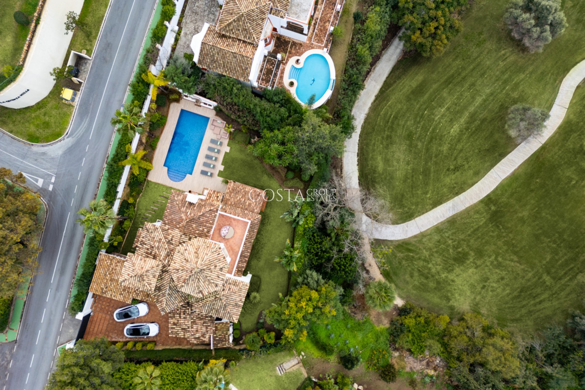 Nowy budynek - Willa -
Benahavís