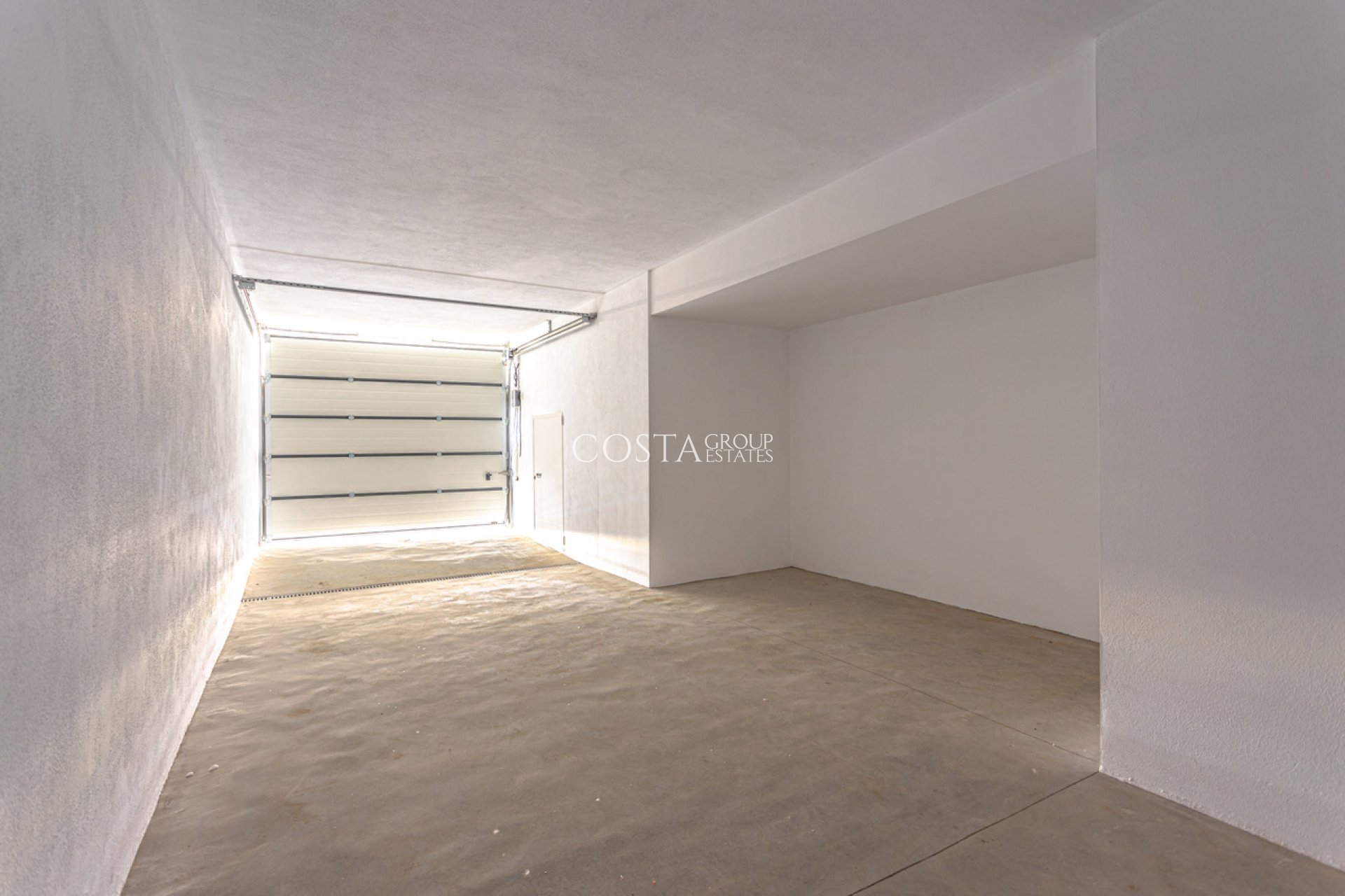 Nowy budynek - Willa -
Benahavís