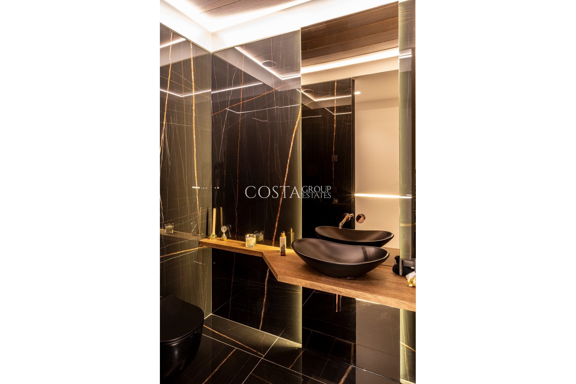 Nowy budynek - Willa -
Benahavís