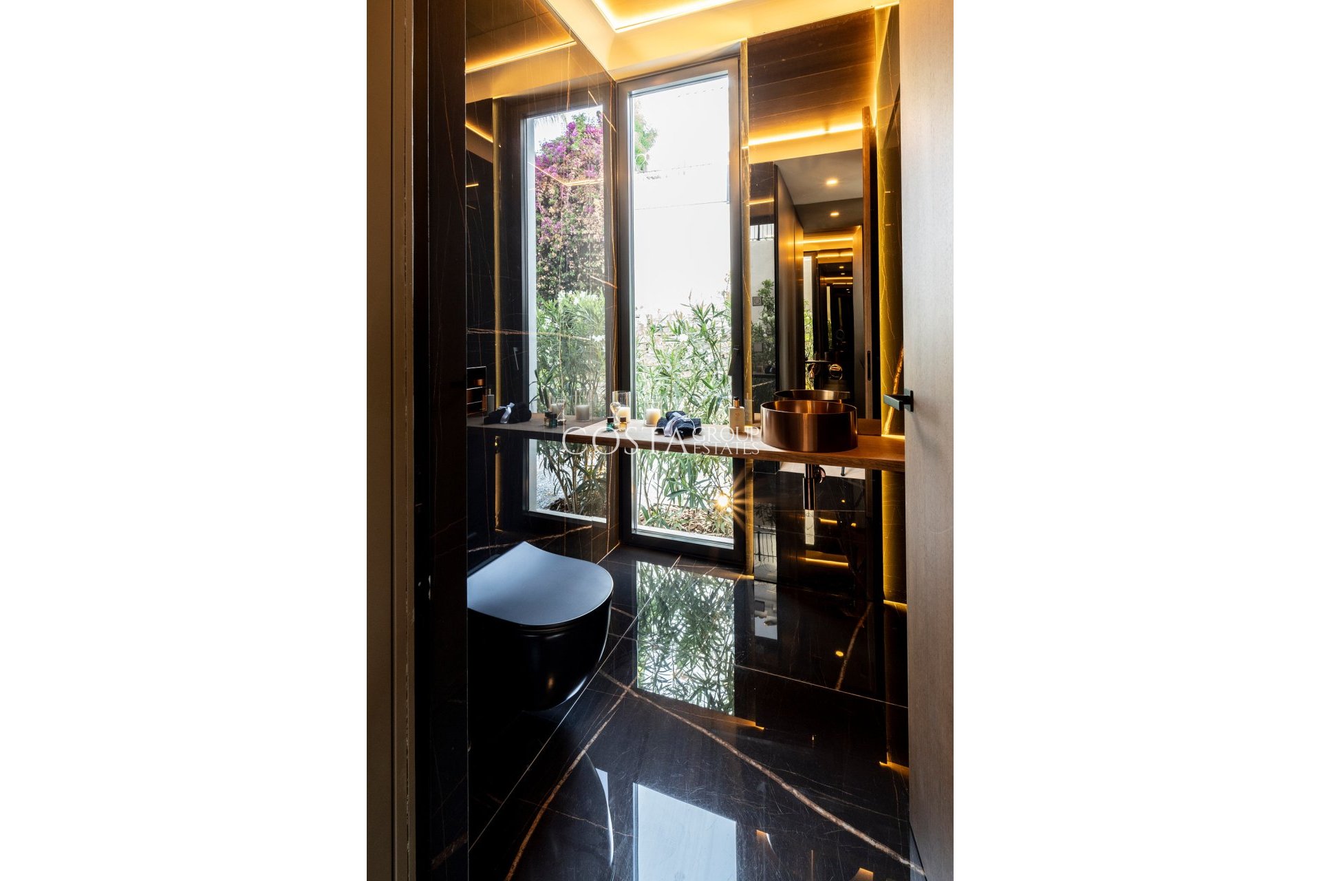 Nowy budynek - Willa -
Benahavís