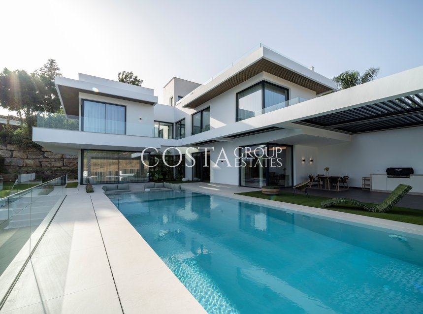 Nowy budynek - Willa -
Benahavís