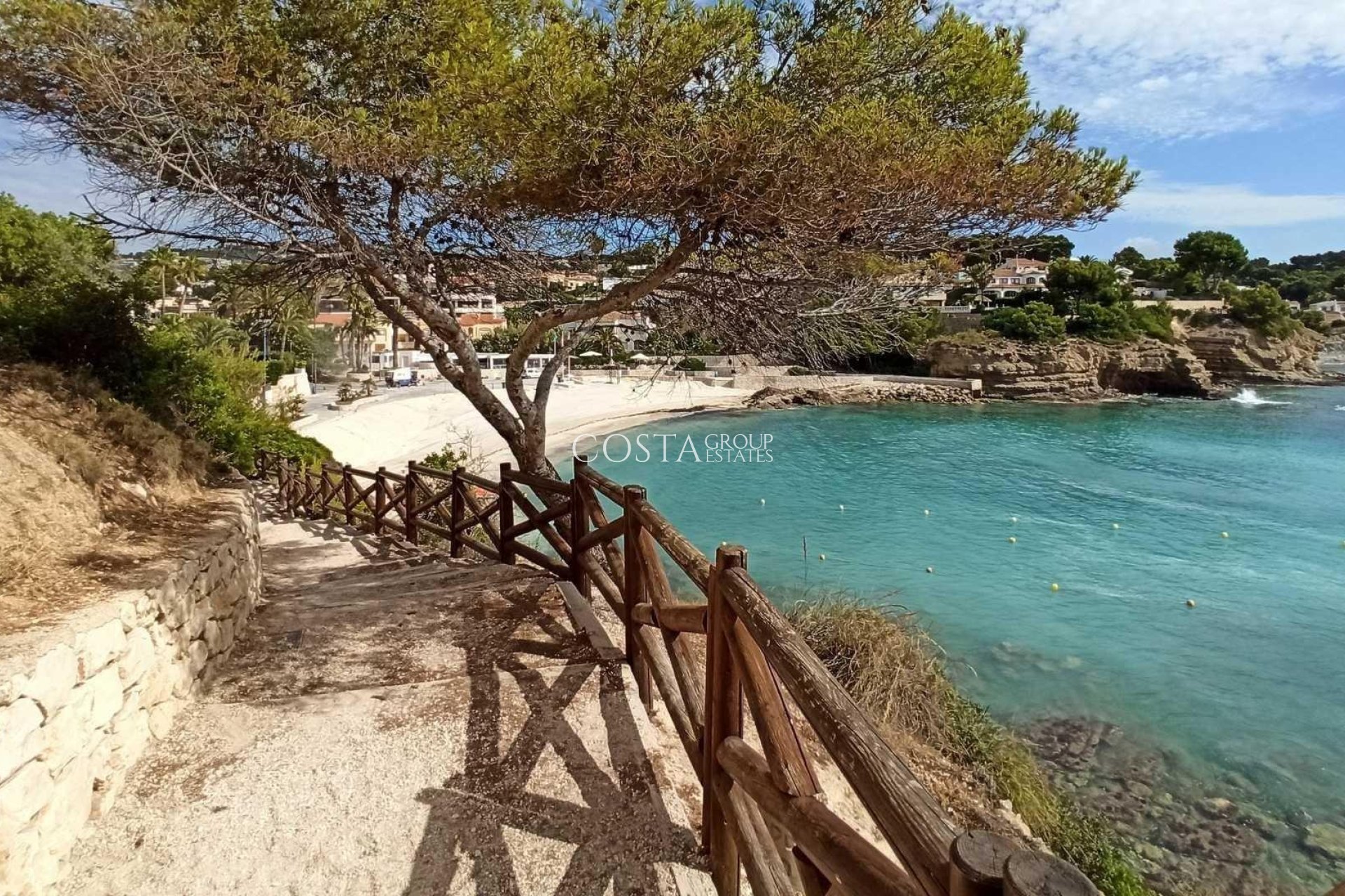 Nowy budynek - Willa -
Benissa - Playa de La Fustera