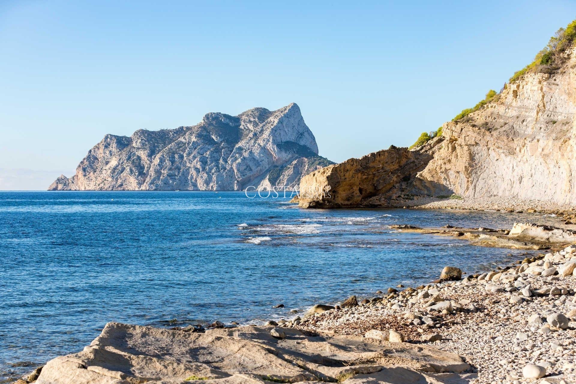 Nowy budynek - Willa -
Benissa - Playa de La Fustera