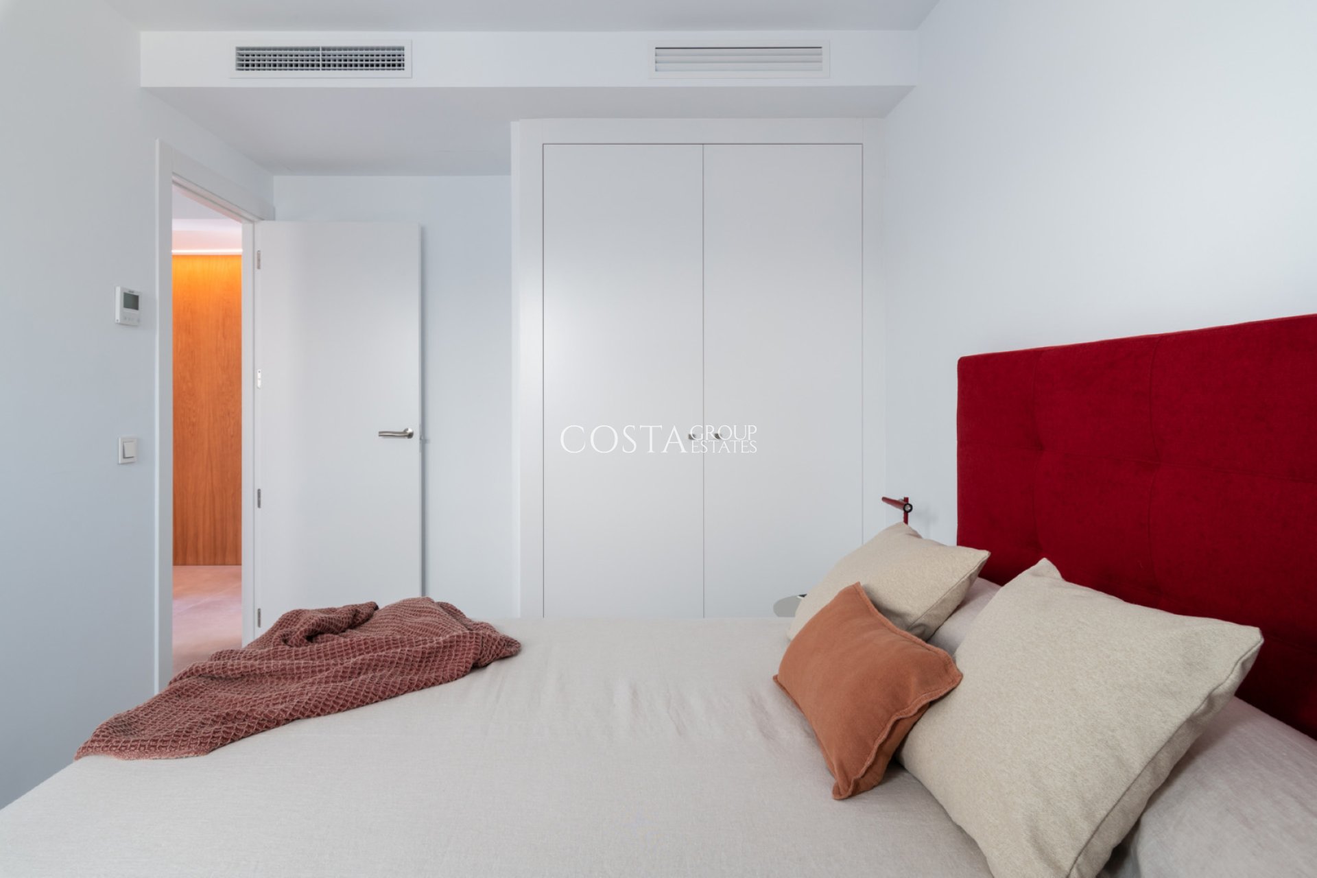 Nowy budynek - Willa -
Benitachell