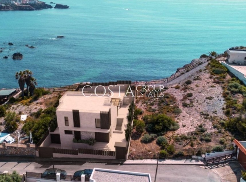 Nowy budynek - Willa -
Cabo de Palos - Cala Flores