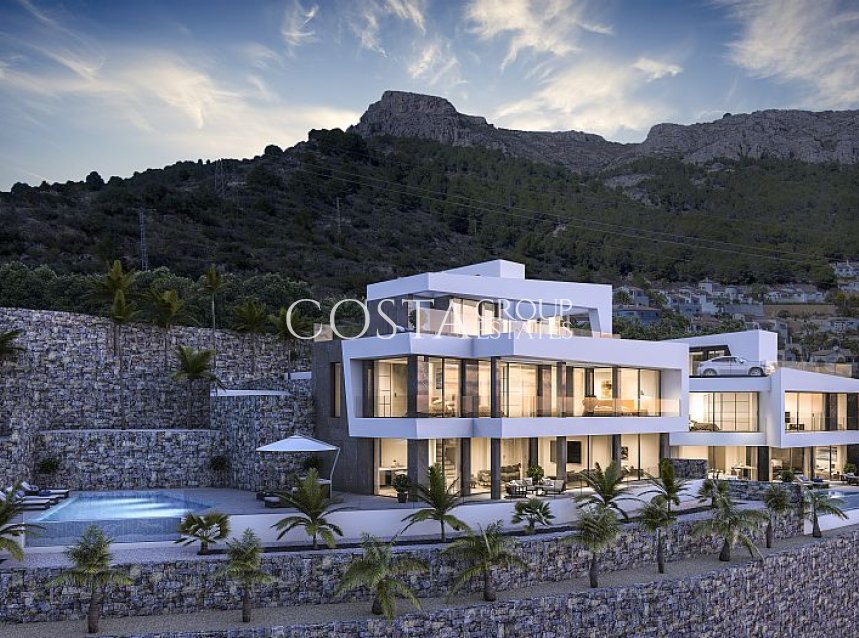 Nowy budynek - Willa -
Calpe
