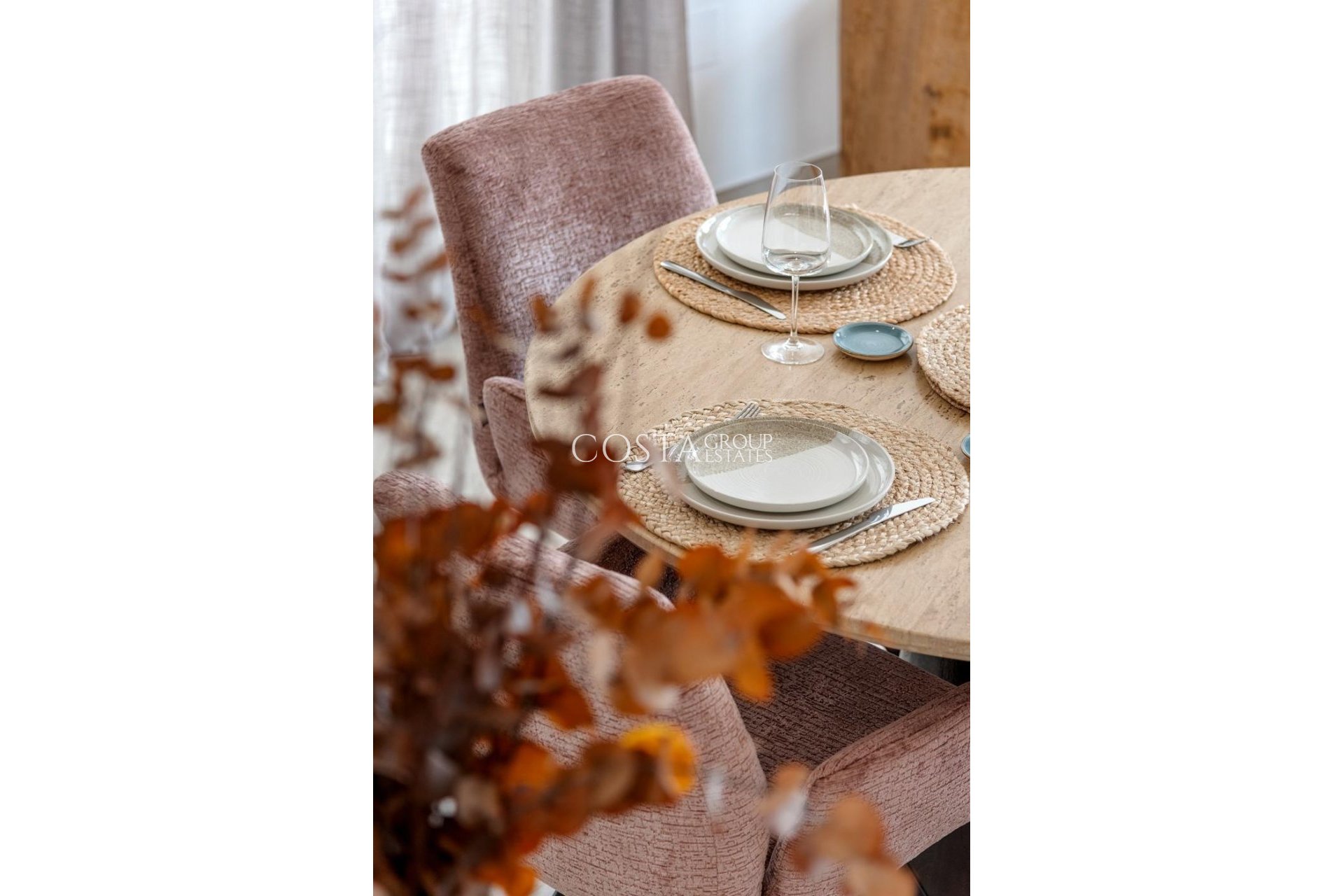 Nowy budynek - Willa -
Dolores - Sector 3