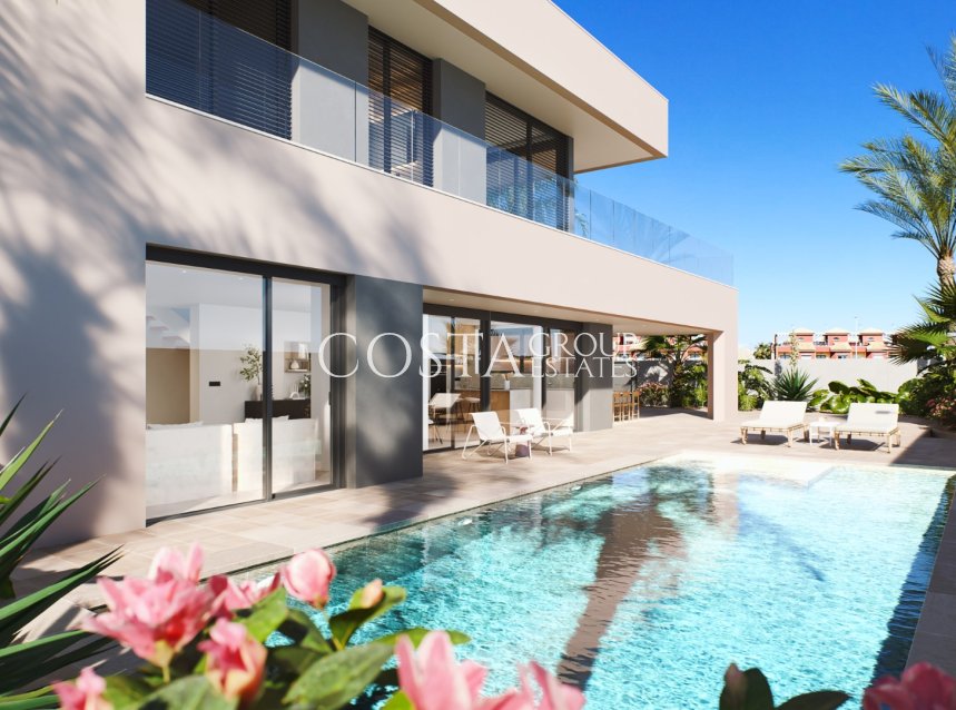 Nowy budynek - Willa -
El Mojón