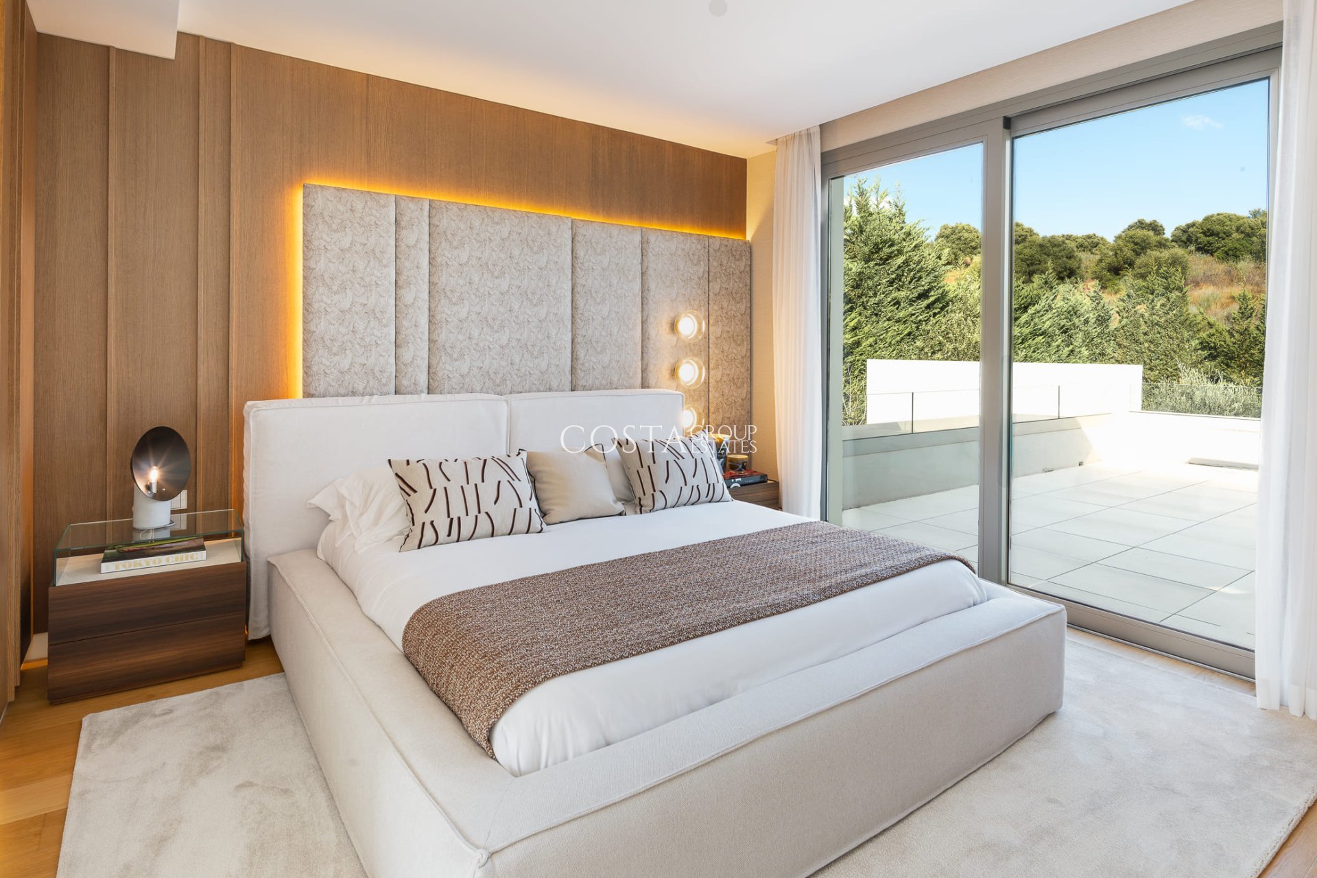 Nowy budynek - Willa -
Estepona
