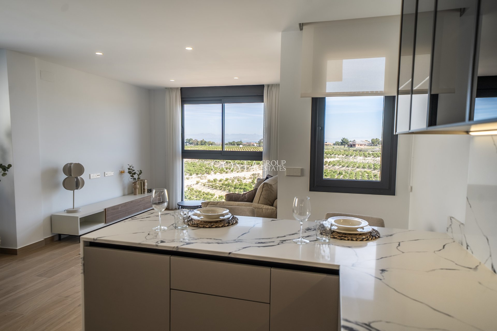 Nowy budynek - Willa -
La Finca Golf