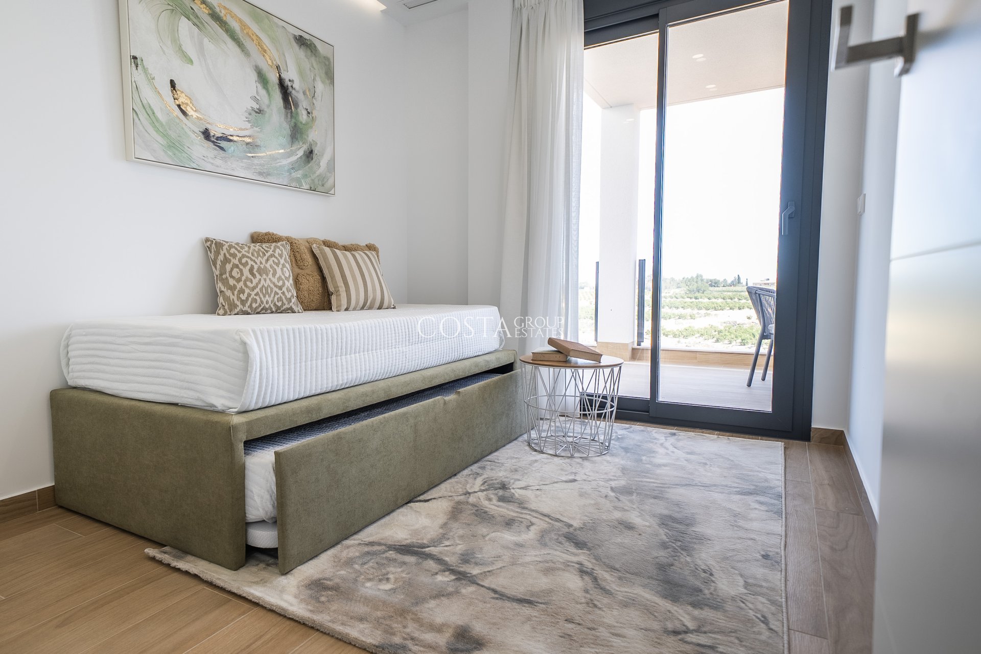 Nowy budynek - Willa -
La Finca Golf