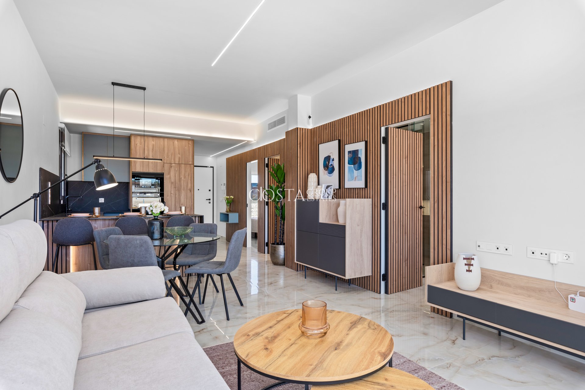 Nowy budynek - Willa -
La Finca Golf