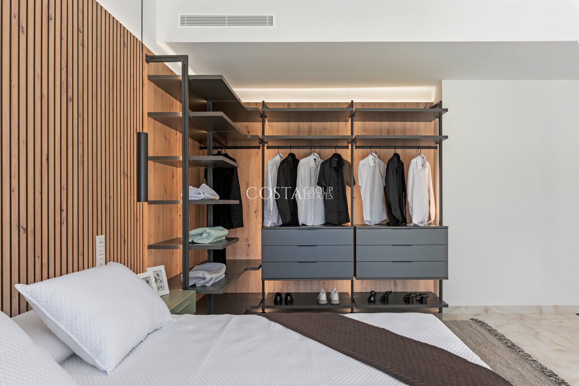 Nowy budynek - Willa -
La Finca Golf