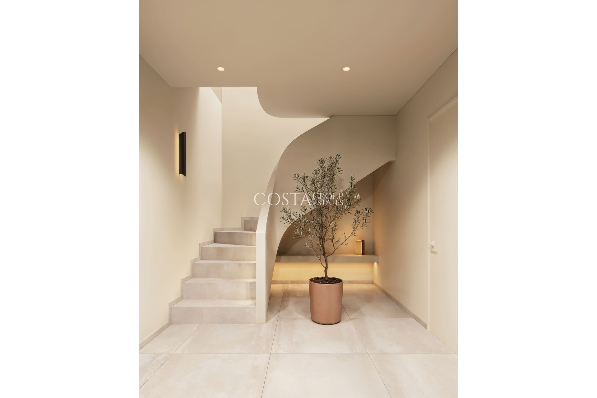 Nowy budynek - Willa -
La Finca Golf
