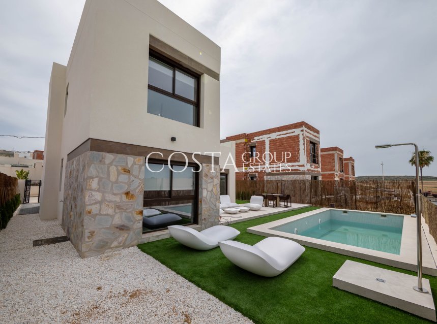 Nowy budynek - Willa -
La Finca Golf