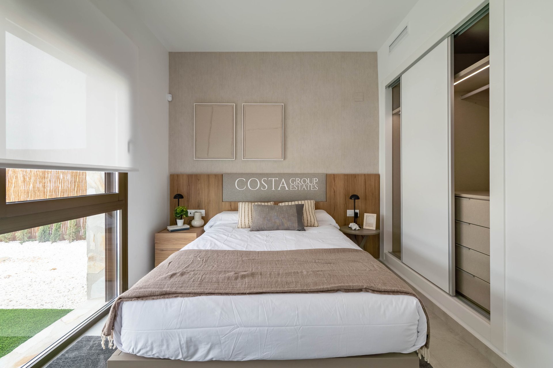 Nowy budynek - Willa -
La Finca Golf
