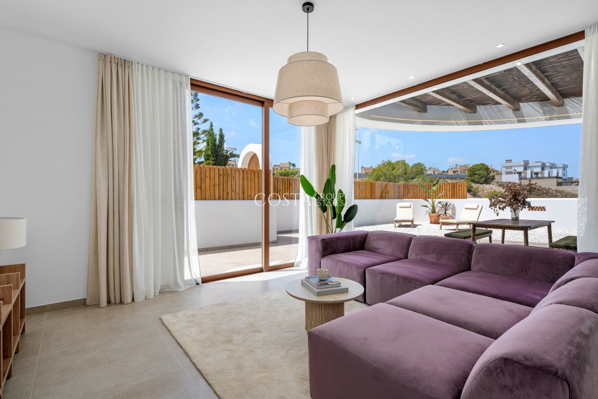 Nowy budynek - Willa -
La Finca Golf