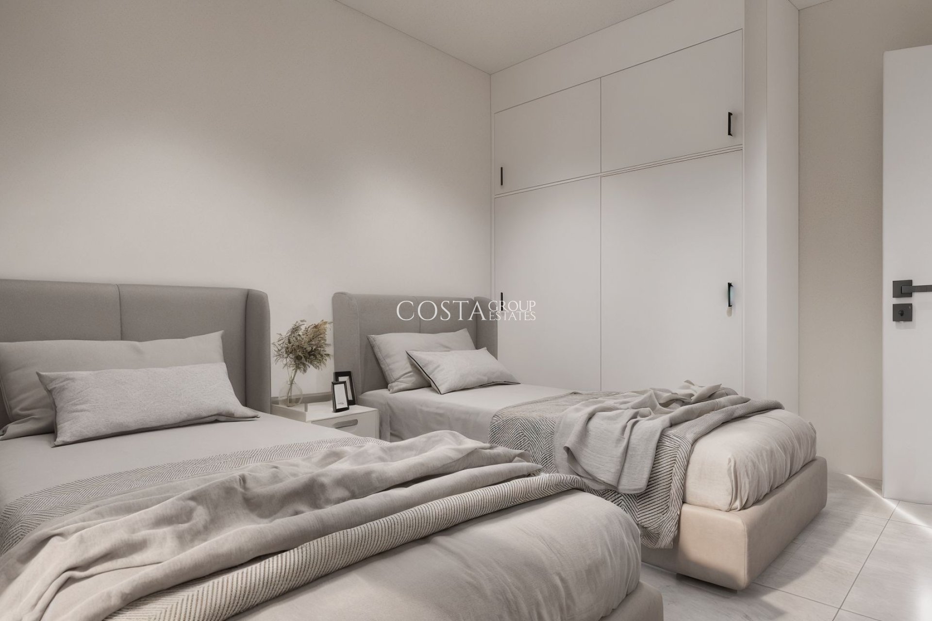 Nowy budynek - Willa -
La Herrada