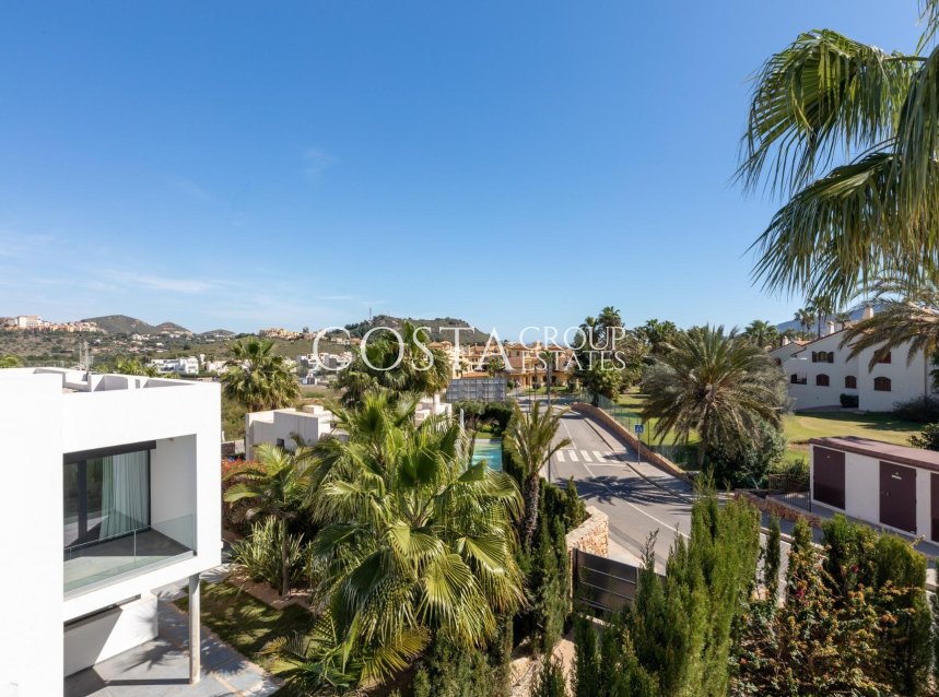 Nowy budynek - Willa -
La Manga Club