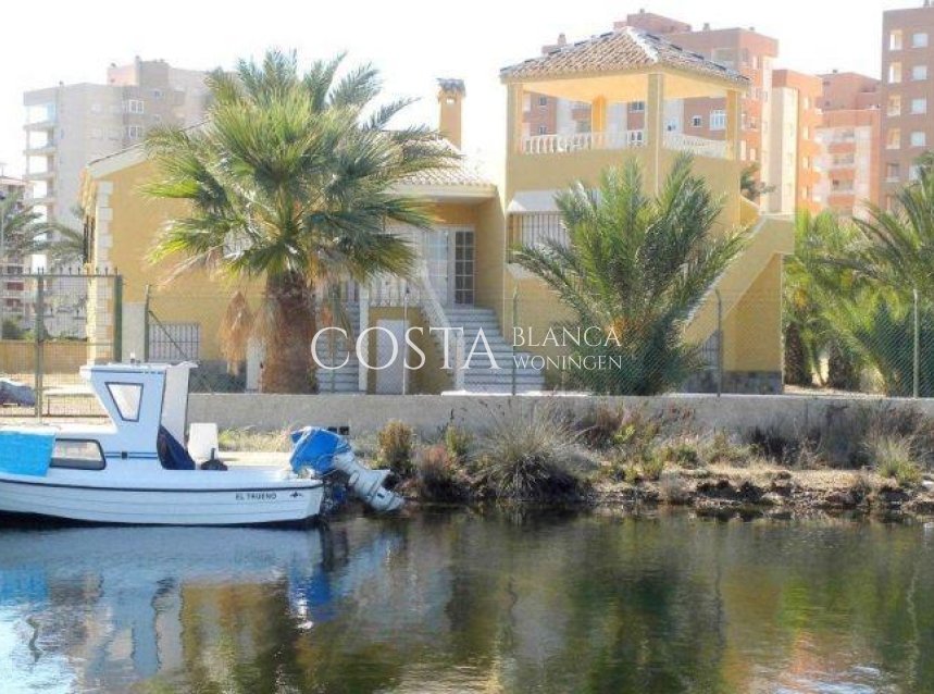 Nowy budynek - Willa -
La Manga del Mar Menor - La Manga Del Mar Menor