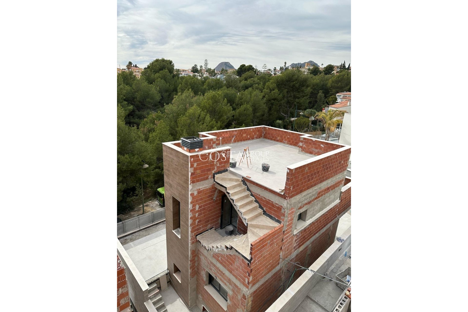 Nowy budynek - Willa -
La Nucía - Urb. Don Mar