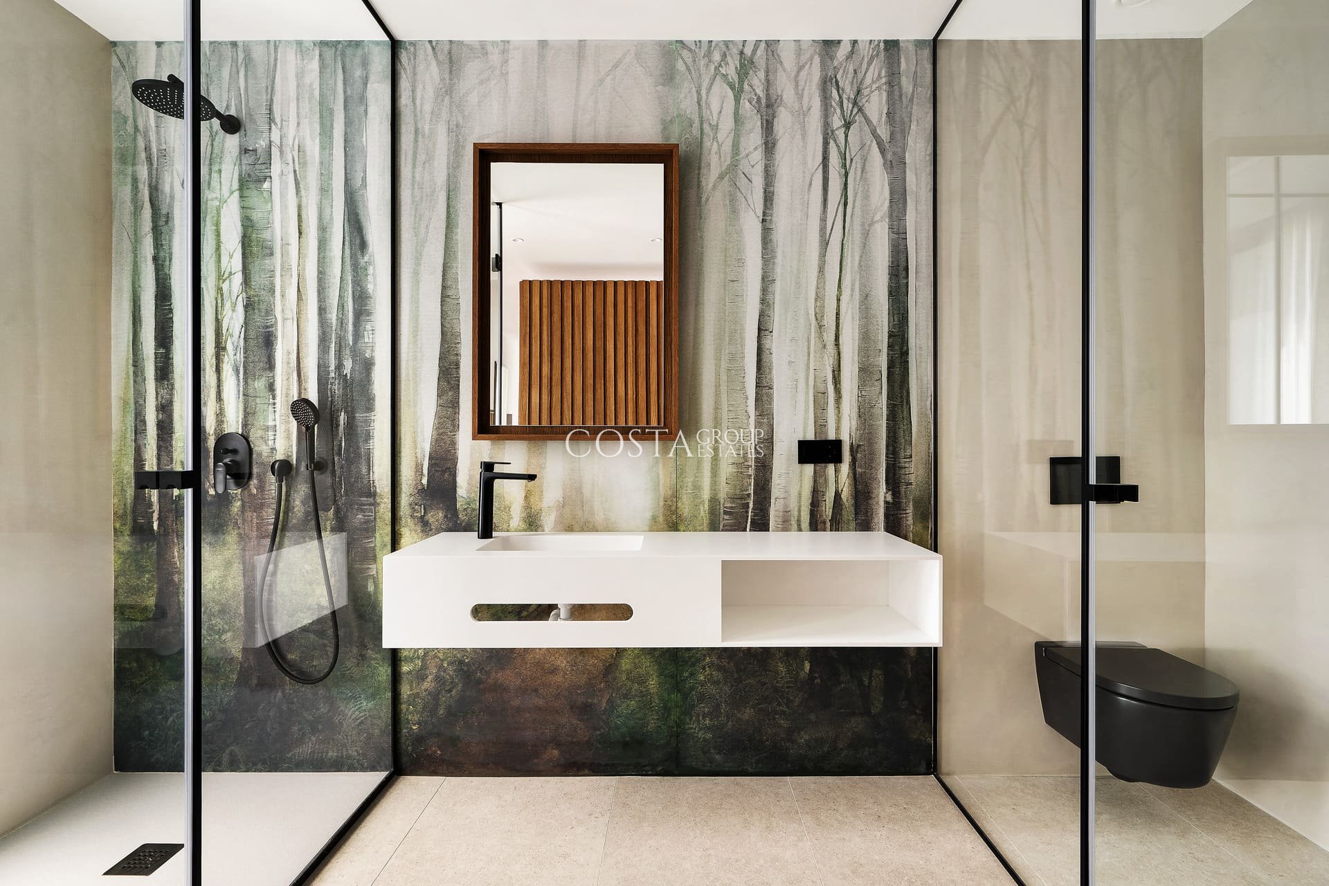 Nowy budynek - Willa -
La Nucía